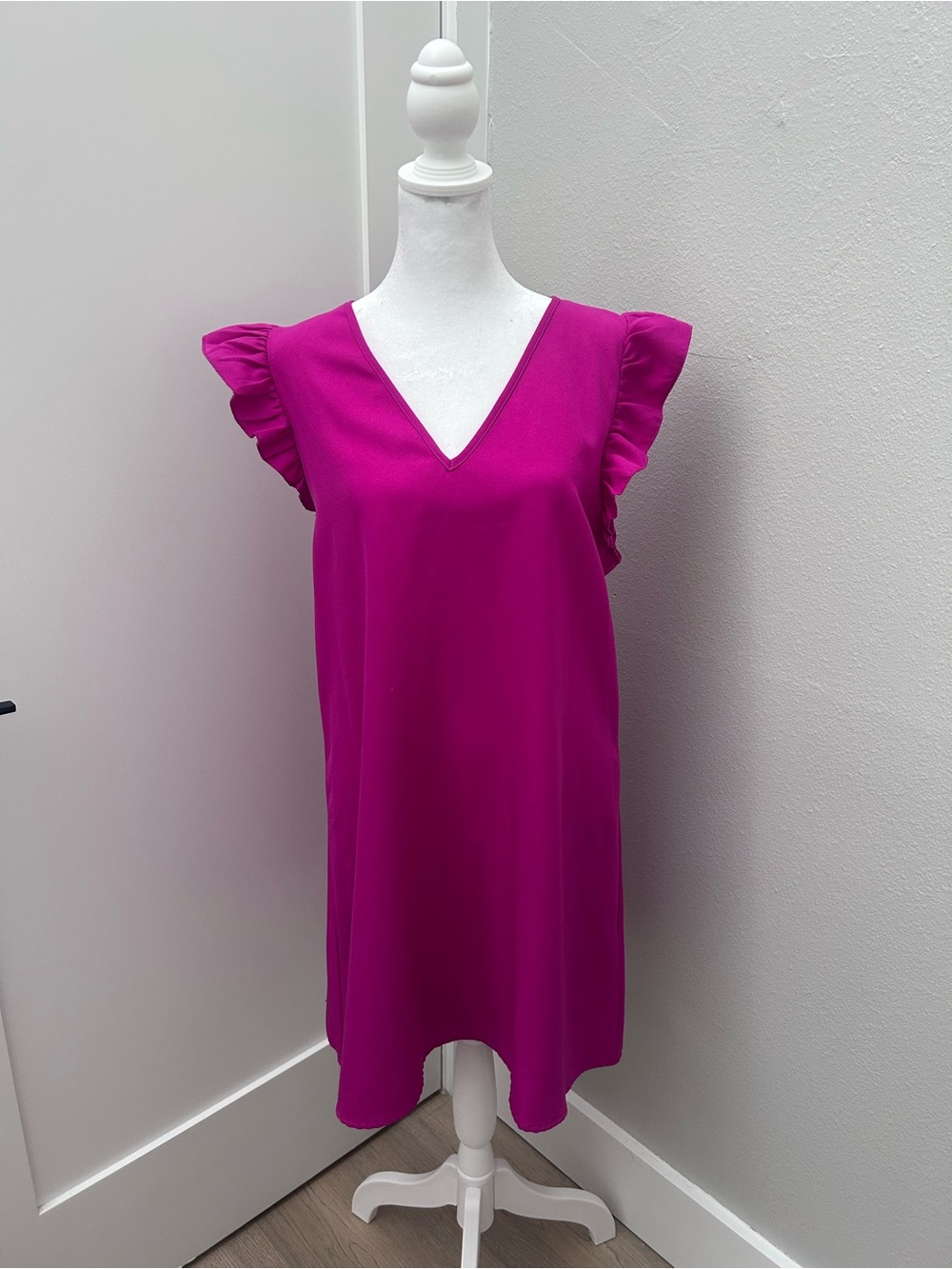 Fuchsia V-Neck Ruffle Sleeve Shift Dress